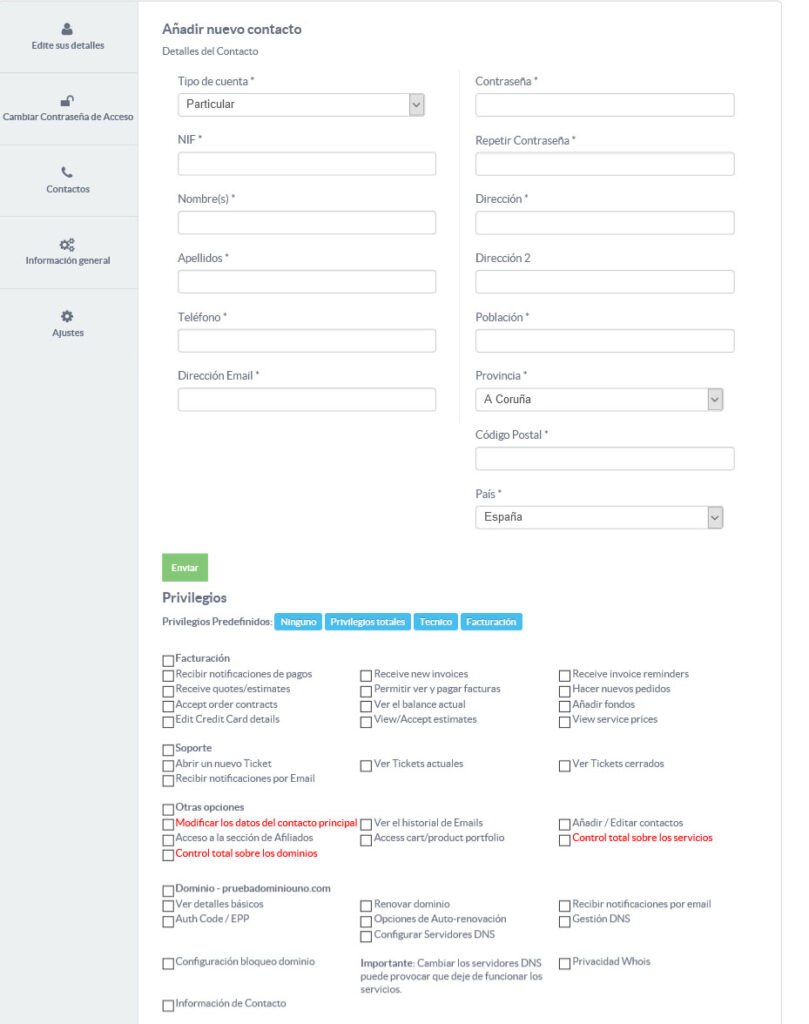 Imagen del área de cliente con el formulario de creación de nuevos contactos para asignar psoteriormente a los dominios.